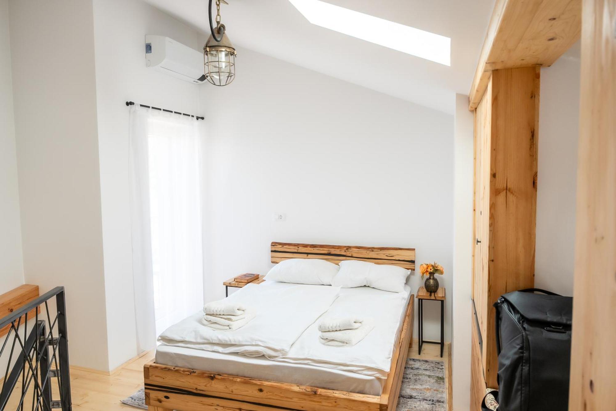 Island Apartments Izola Bagian luar foto