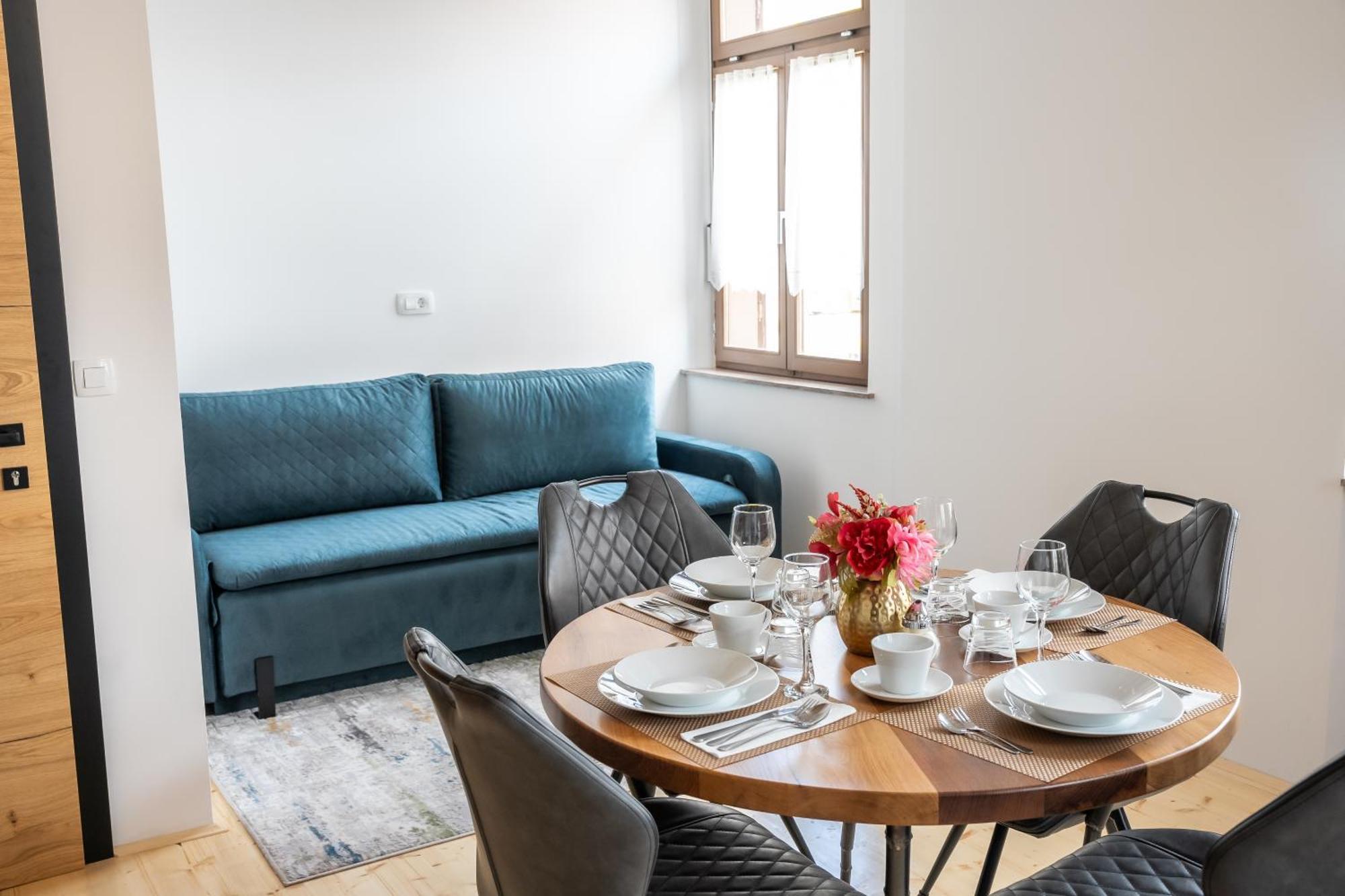 Island Apartments Izola Bagian luar foto